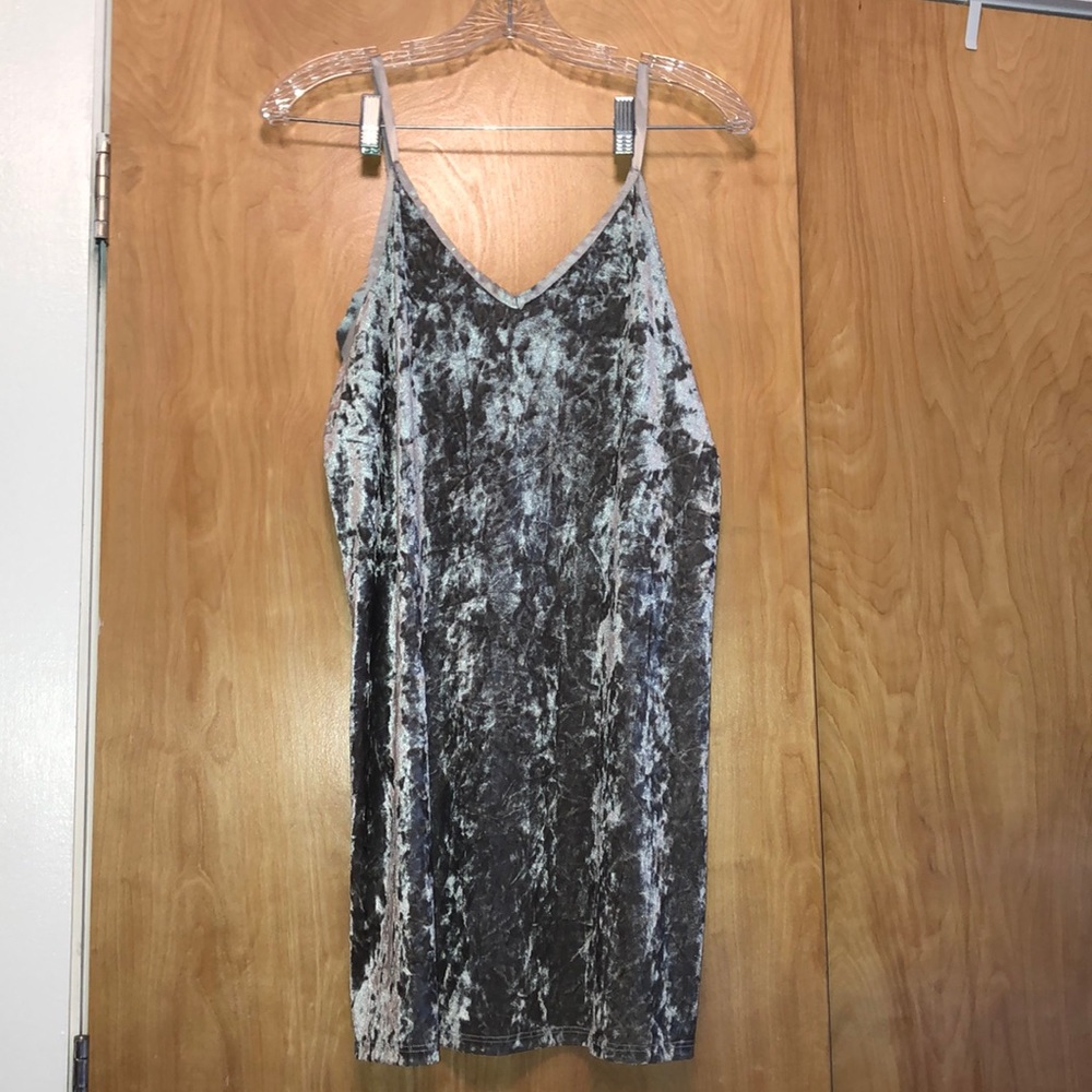 Shift Velvet Dress